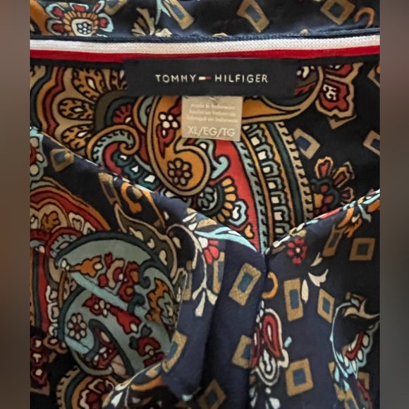 Tommy Hilfiger Paisley Print Ruffle Sleeveless Top - Picture 3 of 3